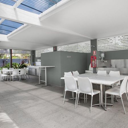 Boulevard Towers On Broadbeach Gold Coast Extérieur photo
