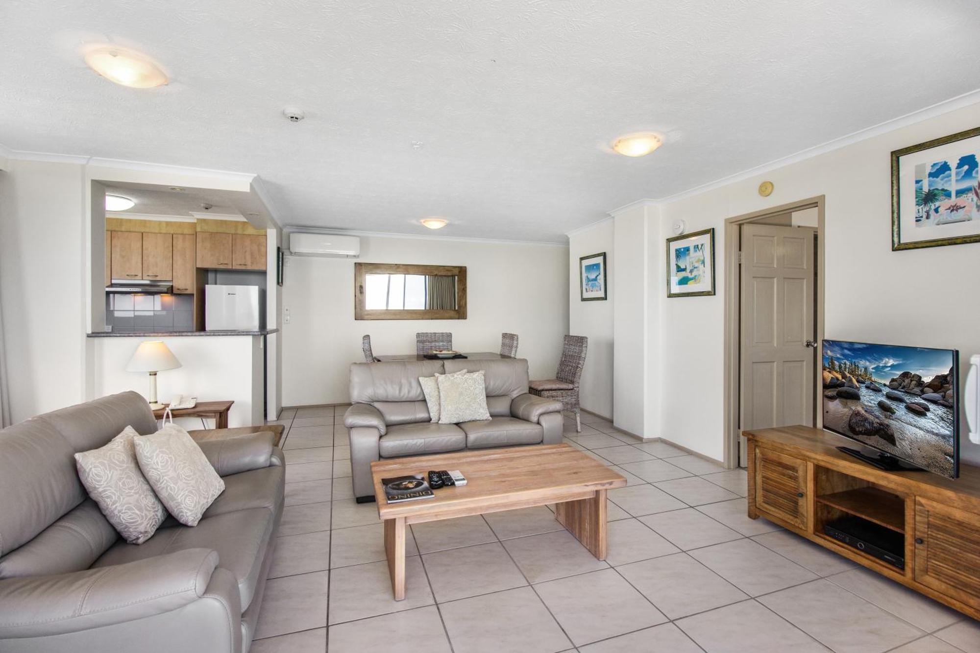 Boulevard Towers On Broadbeach Gold Coast Extérieur photo