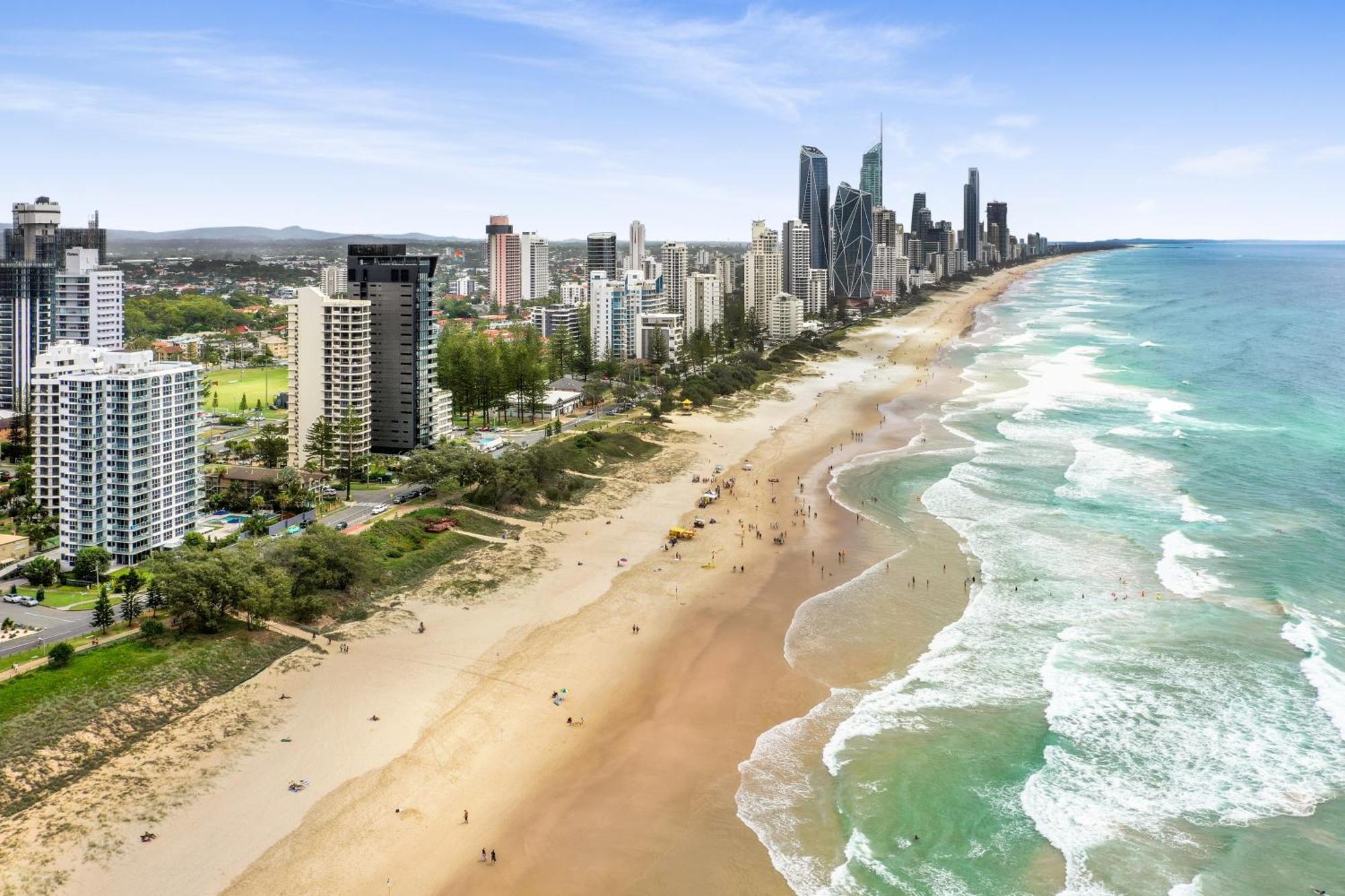 Aparthotel Boulevard Towers On Broadbeach à Gold Coast Extérieur photo