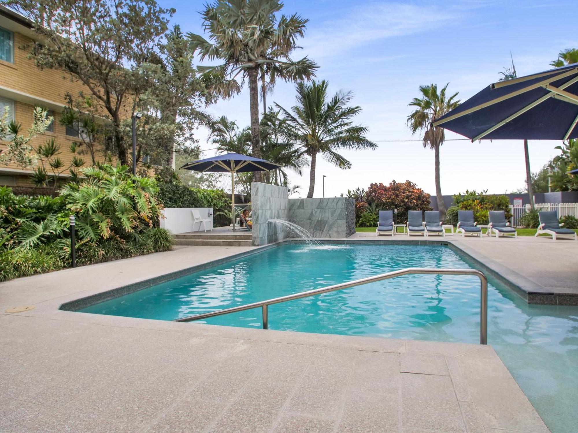Boulevard Towers On Broadbeach Gold Coast Extérieur photo
