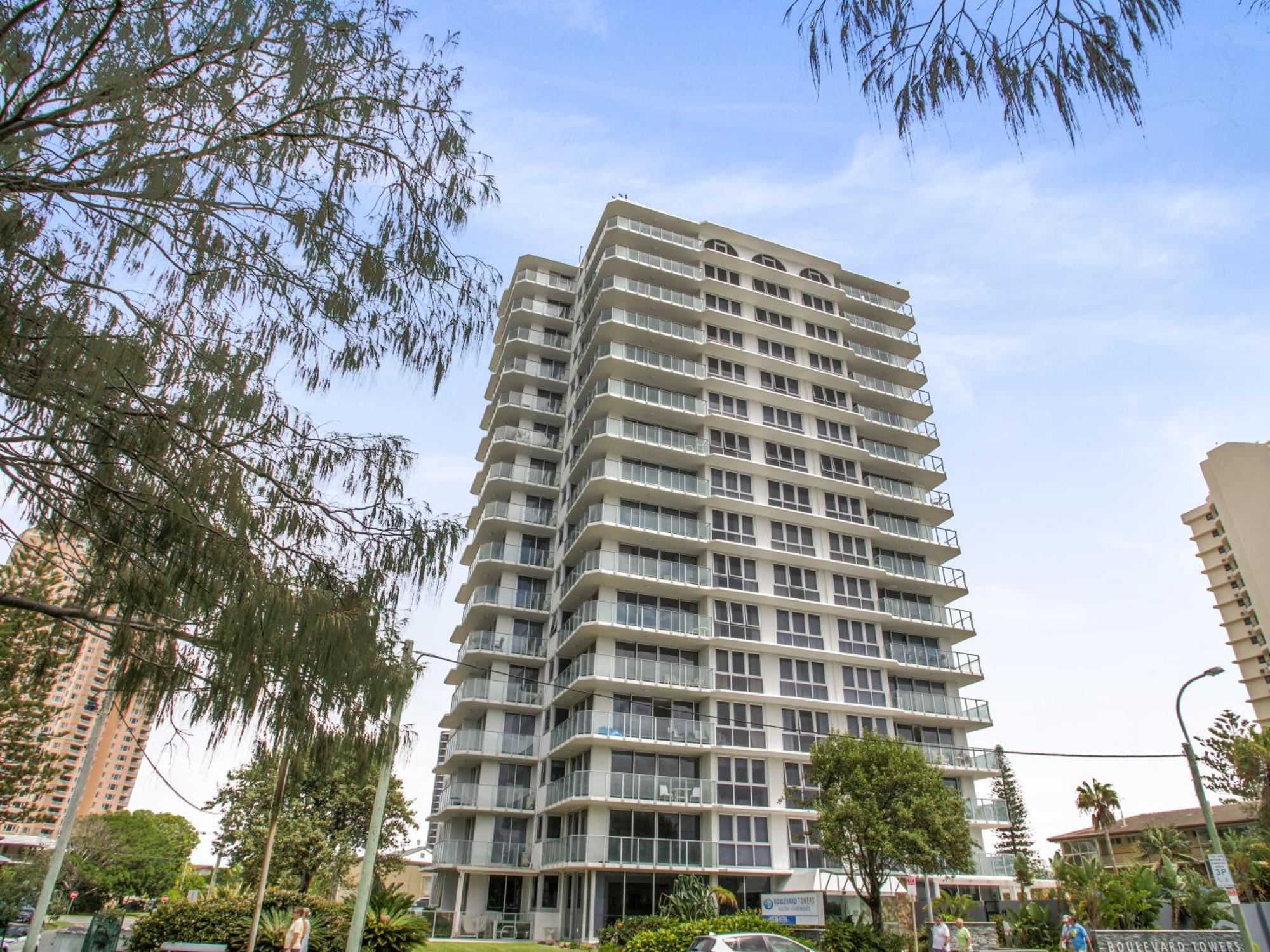 Aparthotel Boulevard Towers On Broadbeach à Gold Coast Extérieur photo