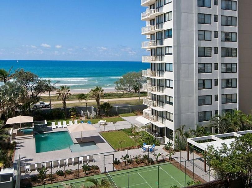 Boulevard Towers On Broadbeach Gold Coast Extérieur photo