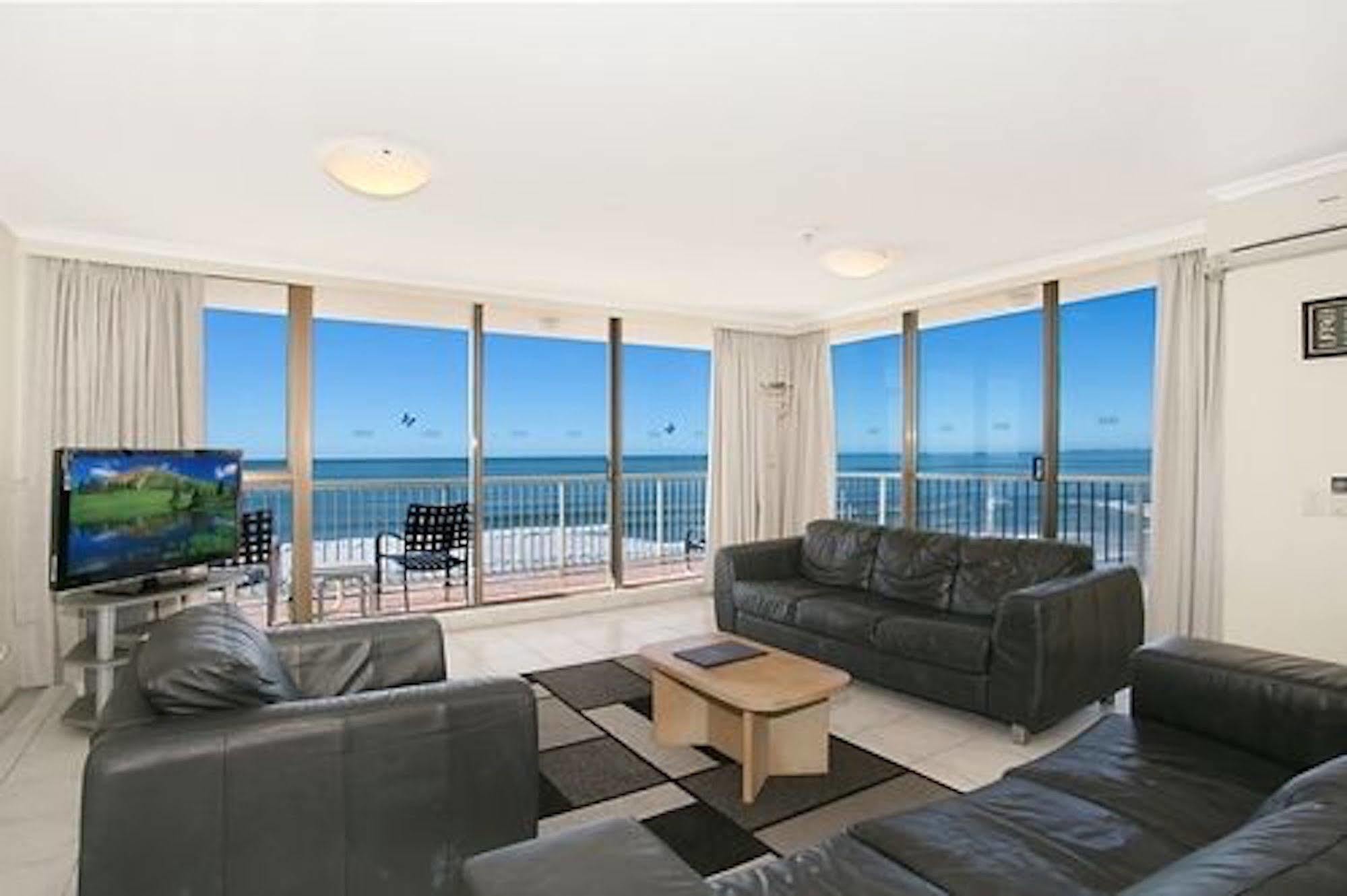 Boulevard Towers On Broadbeach Gold Coast Extérieur photo