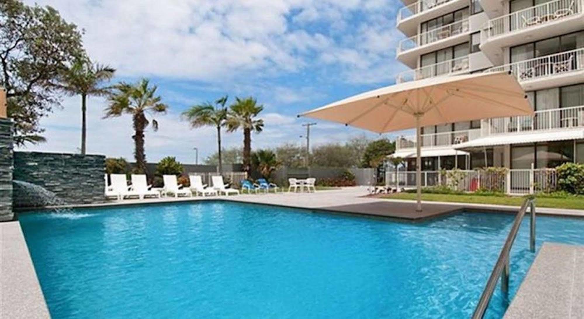 Boulevard Towers On Broadbeach Gold Coast Extérieur photo